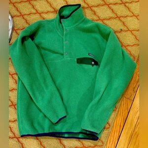 Size medium Patagonia fleece